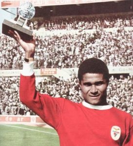 Eusébio foi Bola de Ouro em 1965