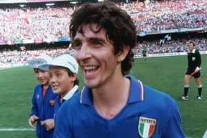 Paolo Rossi foi campeão do mundo na Itália em 1982.