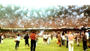 Invasão corinthiana em semi final do Brasileirão 1976.