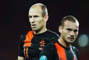 Sniejder e Robben fizeram sucesso ao lado de van der Vaart e van Persie.