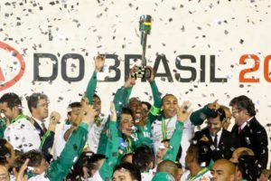 Mesmo com a queda em 2012, o Palmeiras venceu a Copa do Brasil 2012.