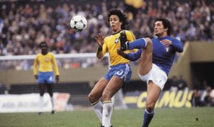 Roberto Dinamite em joo contra a Itália na disputa pelo 3º lugar da Copa do Mundo de 1978.
