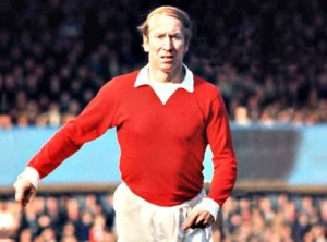 Bobby Charlton é um dos mais respeitados jogadores da história do futebol inglês.