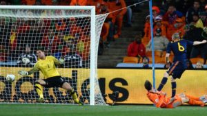 Histórico gol de Iniesta na final da Copa do Mundo de 2010.