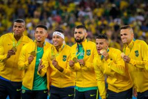 Seleção Brasileira de Futebol conquista seu inédito ouro olímpico.