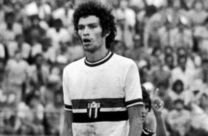 Sócrates, um grande ídolo do Botafogo de Ribeirão Preto.