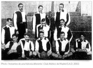 Foto do período de fundação do clube, em 1903.