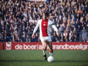 Ruud Krol: lendário zagueiro do Ajax.