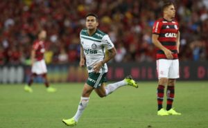 Campeonato Brasil de 2018: Palmeiras 1 x 1 Flamengo. Dudu marca no fim.