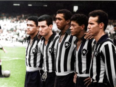 Por que o Botafogo/RJ é conhecido como Estrela Solitária?
